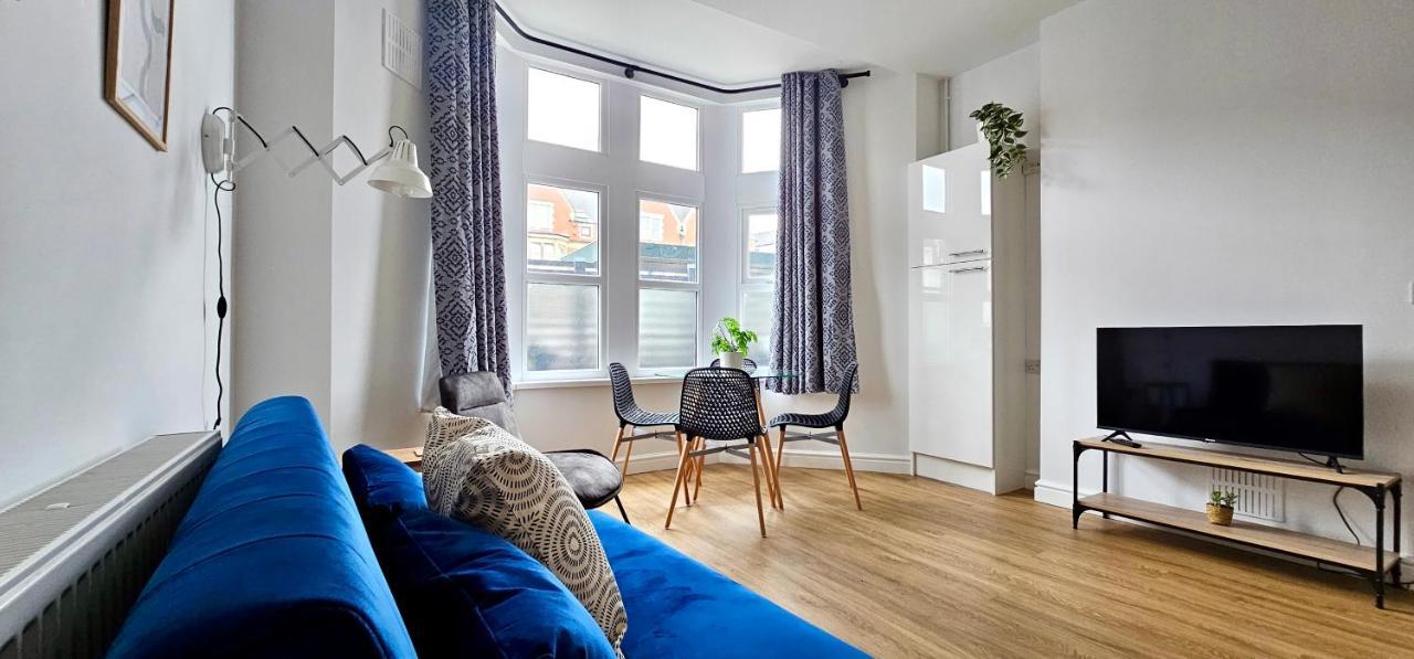 Harlequin Apartments By Switchback Stays Cardiff Exterior foto